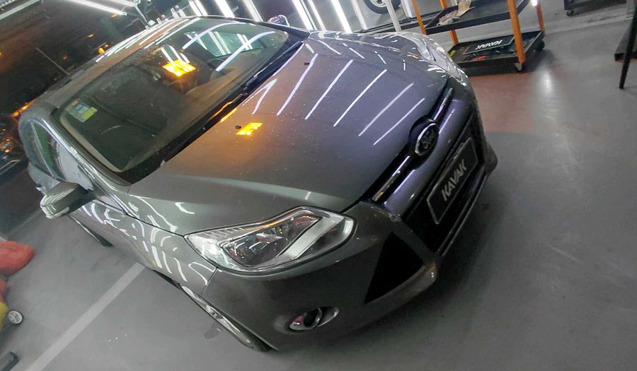 Ford Focus Iii 2.0 SE PLUS Hatchback 2014