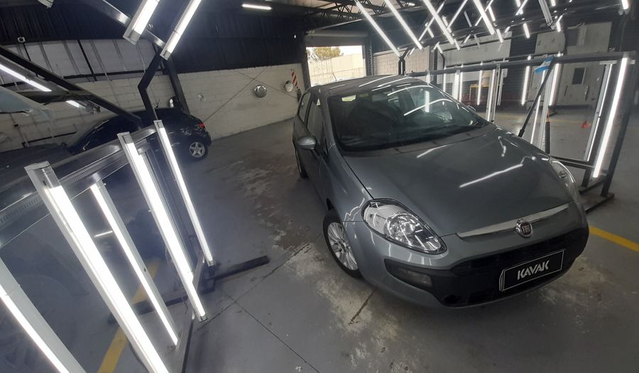 Fiat Punto 1.4 ATTRACTIVE 5P Hatchback 2016