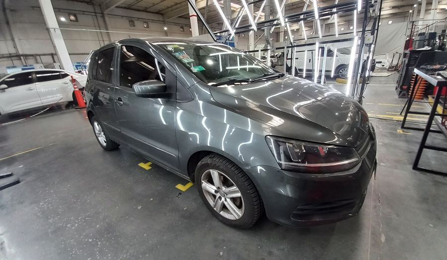 Volkswagen Fox 1.6 COMFORTLINE Hatchback 2015