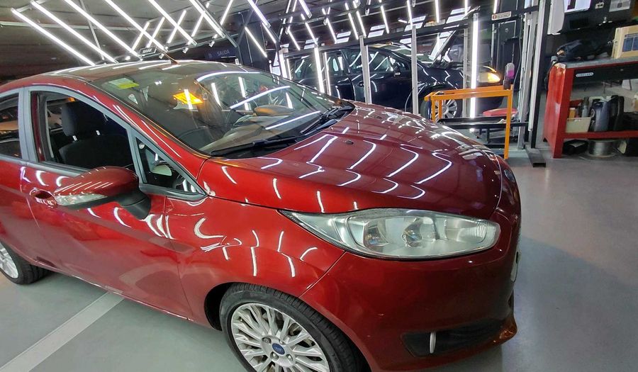 Ford Fiesta Kinetic Design 1.6 SE Hatchback 2016