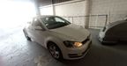 Volkswagen Golf 1.6 MPI TRENDLINE Hatchback 2016