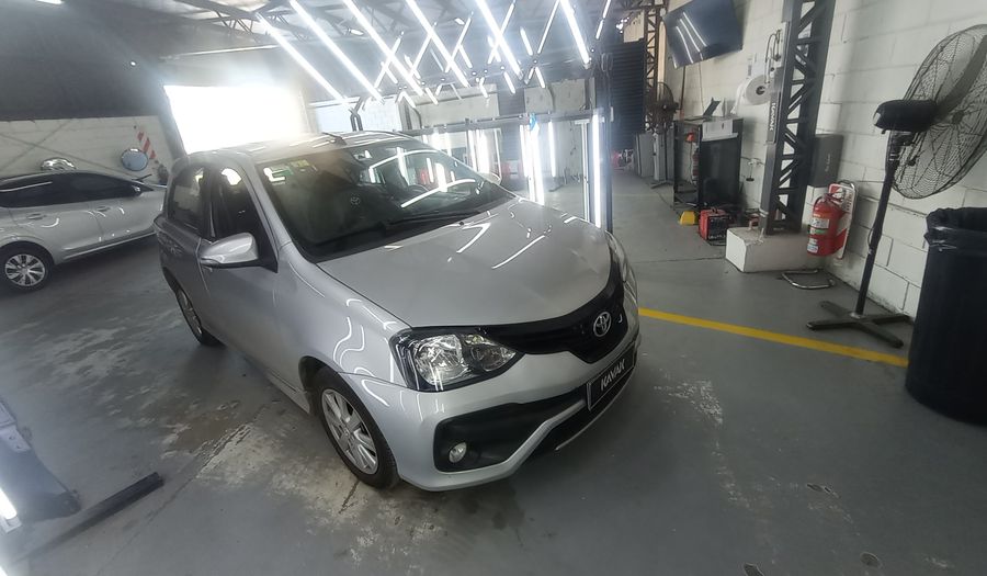 Toyota Etios 1.5 XLS Hatchback 2018