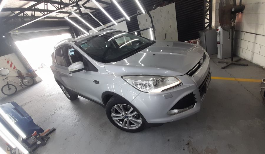 Ford Kuga 2.0 TITANIUM 4WD AUTO Suv 2016
