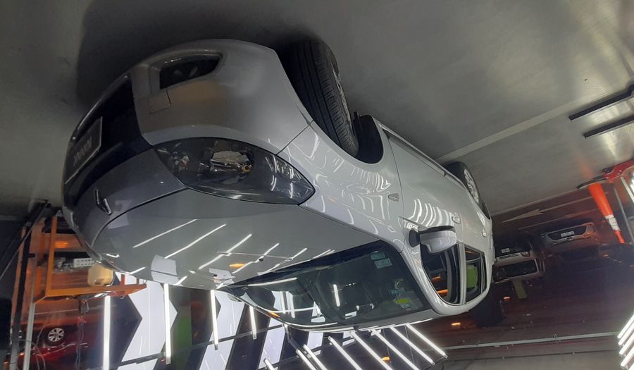 Renault Sandero 1.6 16V PRIVILEGE NAV Hatchback 2015