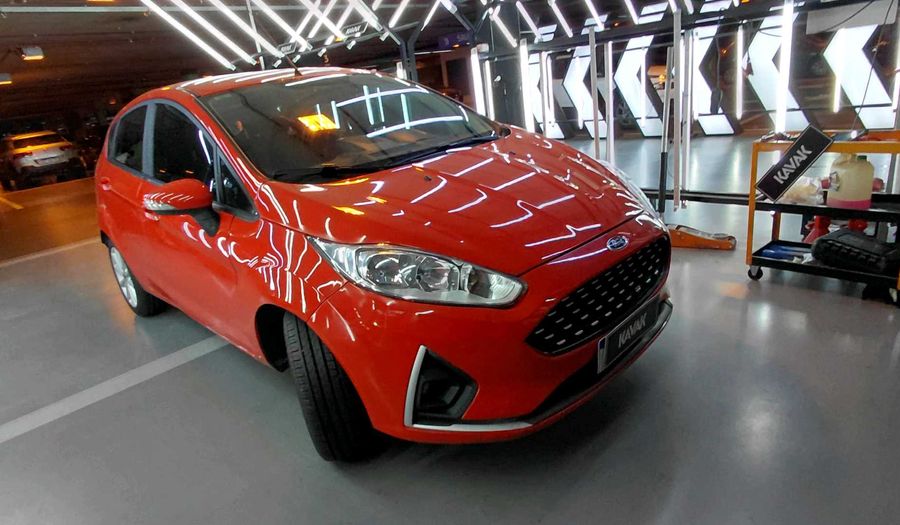 Ford Fiesta Kinetic Design 1.6 SE PLUS Hatchback 2018