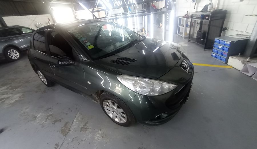 Peugeot 207 COMPACT 1.6 XS Hatchback 2010