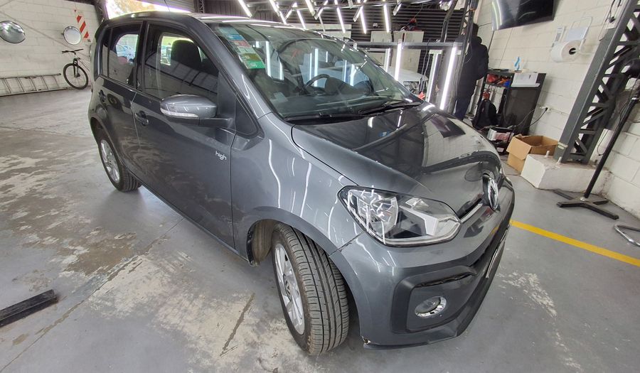Volkswagen Up 1.0 HIGH UP Hatchback 2018