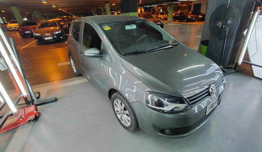 Volkswagen Fox 1.6 TRENDLINE Hatchback 2013