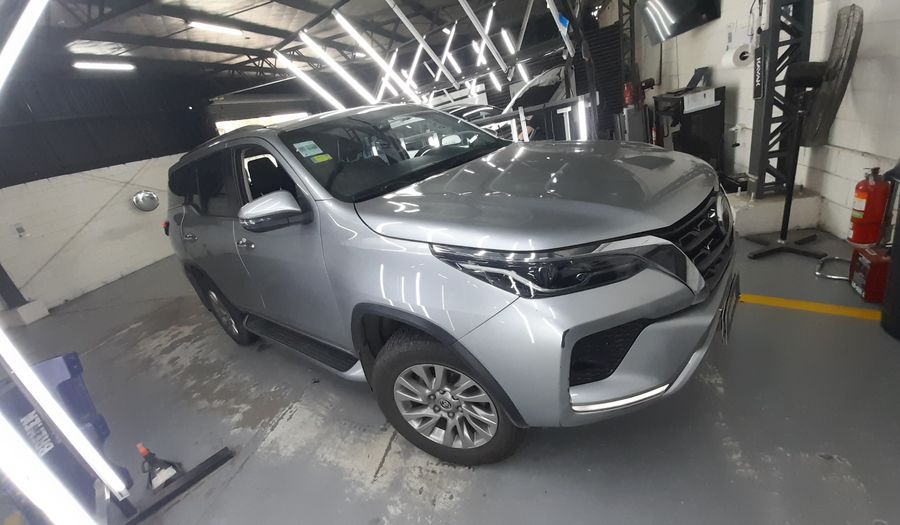 Toyota Sw4 2.8 TDI SRX AUTO 4WD Suv 2021