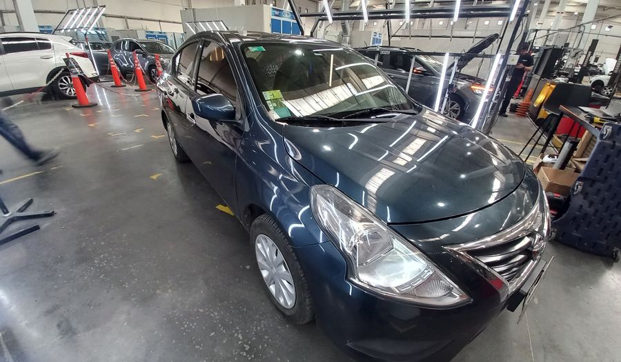 Nissan Versa 1.6 SENSE Sedan 2015