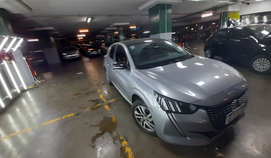 Peugeot 208 1.6L FELINE TIPTRONIC Hatchback 2022