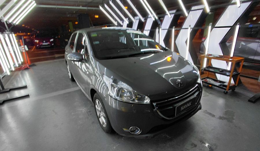 Peugeot 208 1.5 ALLURE TOUCHSCREEN Hatchback 2014
