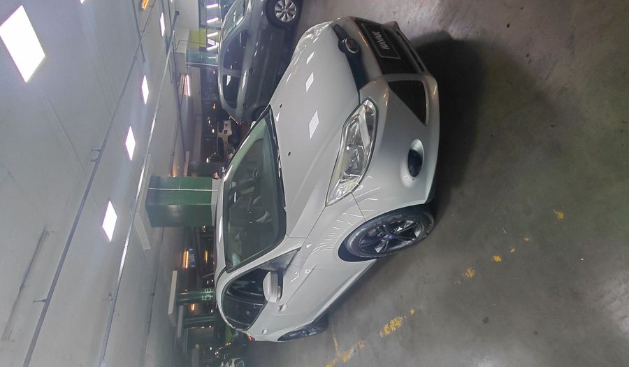Ford Focus Iii 2.0 SE PLUS Hatchback 2015