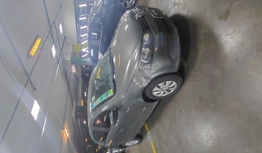 Volkswagen Gol Trend 1.6 PACK I Hatchback 2013