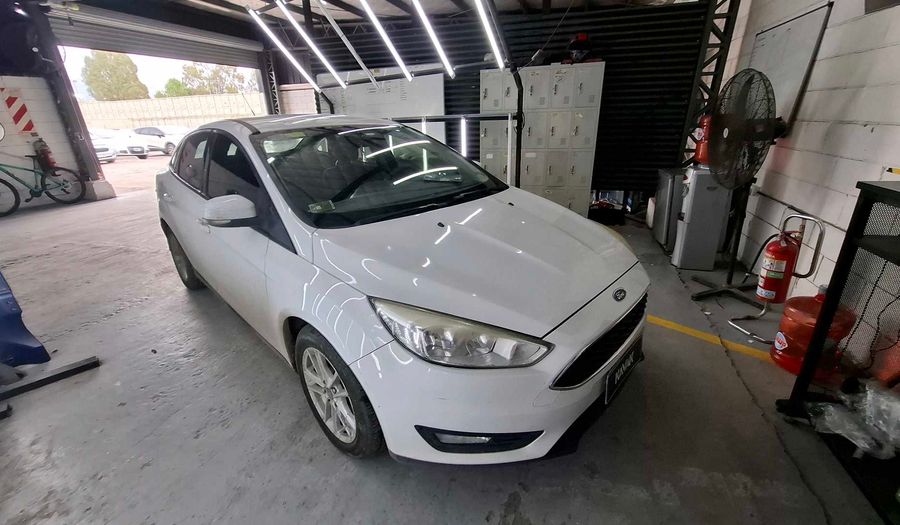 Ford Focus Iii 1.6 S Sedan 2016