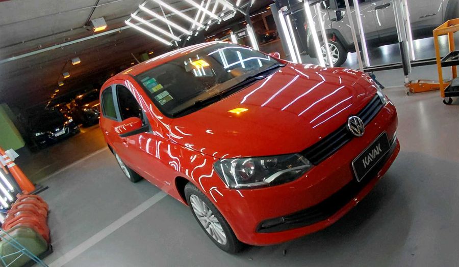 Volkswagen Gol Trend 1.6 HIGHLINE Hatchback 2016