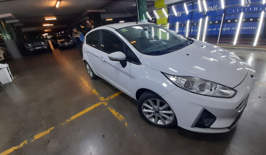 Ford Fiesta Kinetic Design 1.6 SE PLUS Hatchback 2018