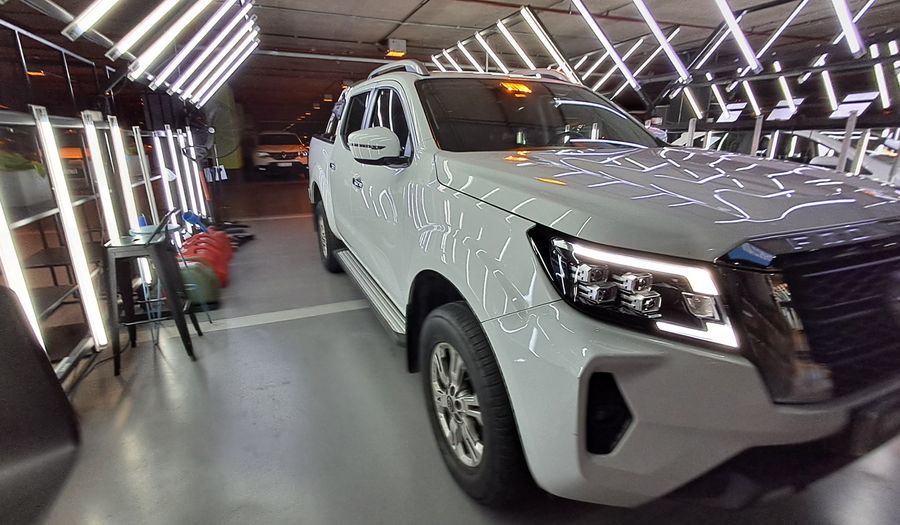 Nissan Frontier 2.3 TD NP300 XE AUTO Pickup 2024