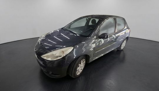Peugeot • 207
