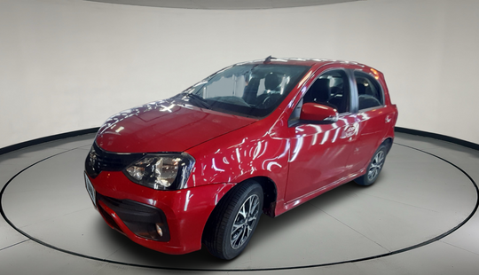 Toyota • Etios
