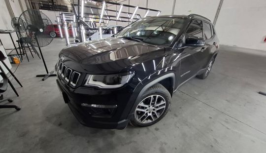 Jeep • Compass