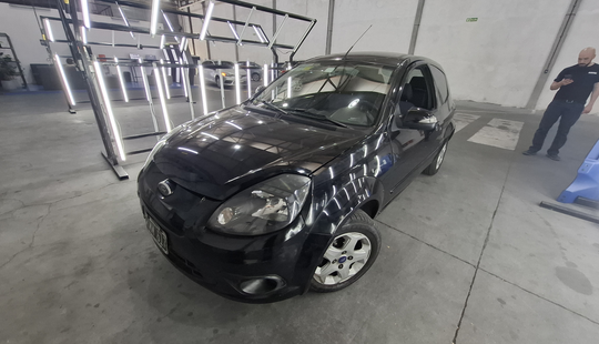 Ford • Ka