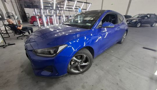 Hyundai • Veloster