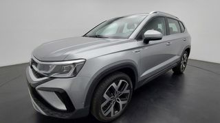 Volkswagen • Taos