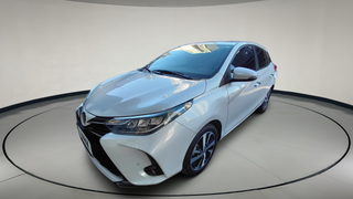 Toyota • Yaris