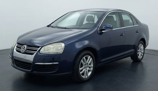 Volkswagen • Vento