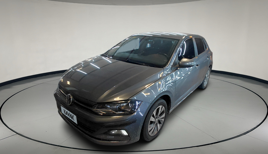 Volkswagen • Polo