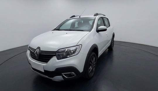 Renault • Sandero Stepway