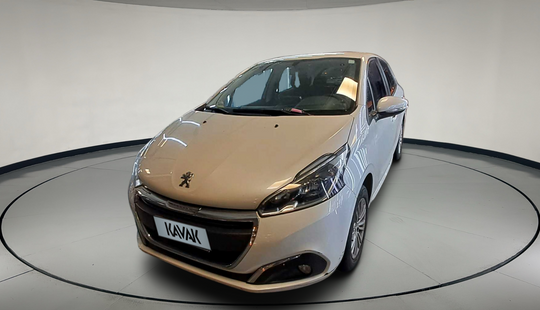 Peugeot • 208