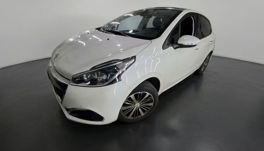 Peugeot • 208