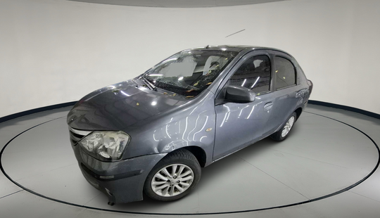Toyota • Etios