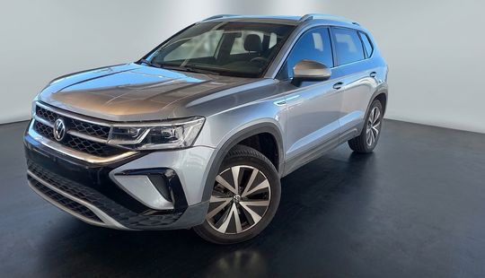 Volkswagen • Taos