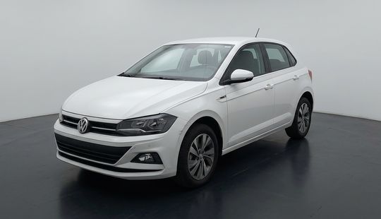Volkswagen • Polo