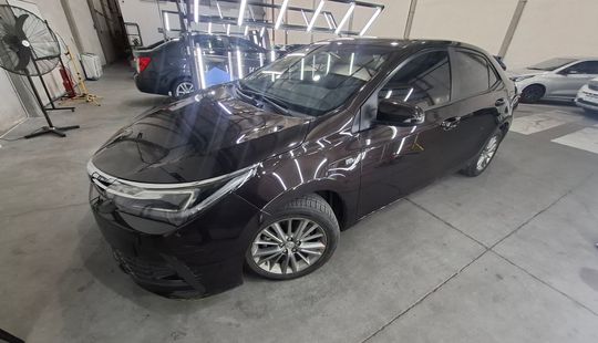 Toyota • Corolla