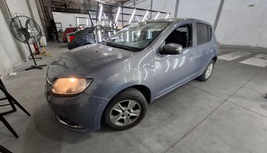 Renault • Sandero