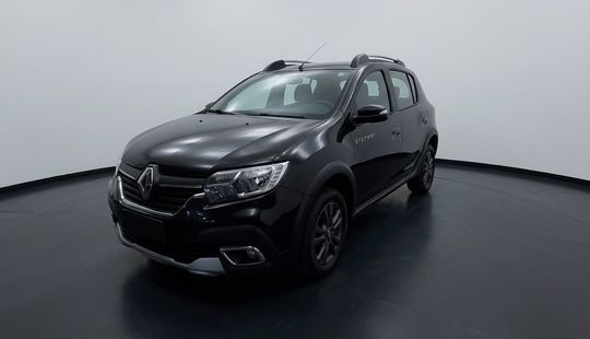 Renault • Sandero Stepway