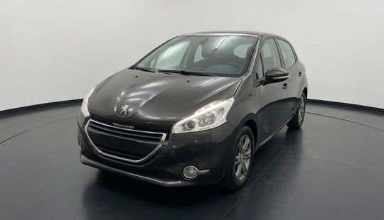 Peugeot • 208