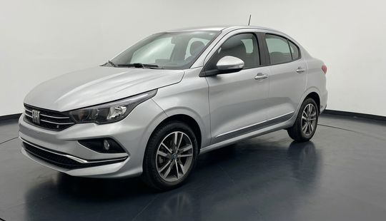 Fiat • Cronos