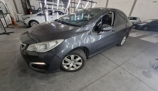 Peugeot • 408