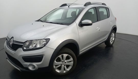 Renault • Sandero Stepway