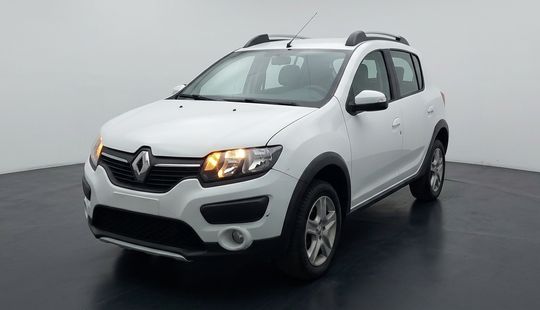 Renault • Sandero Stepway