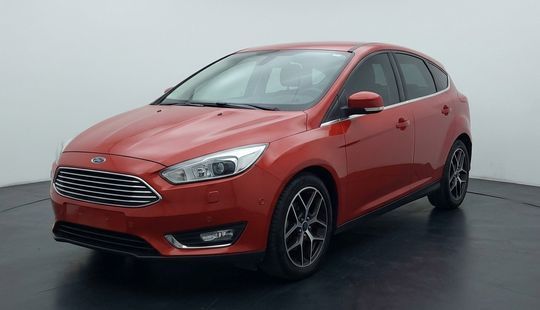 Ford • Focus III