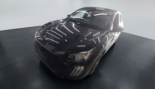 Peugeot • 208