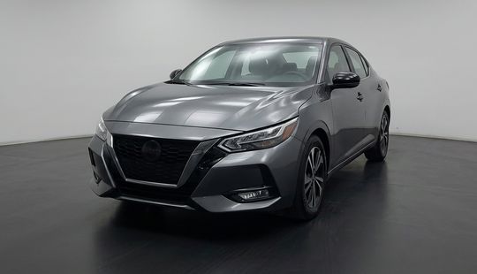 Nissan • Sentra