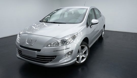 Peugeot • 408