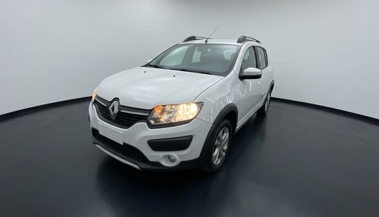 Renault • Sandero Stepway